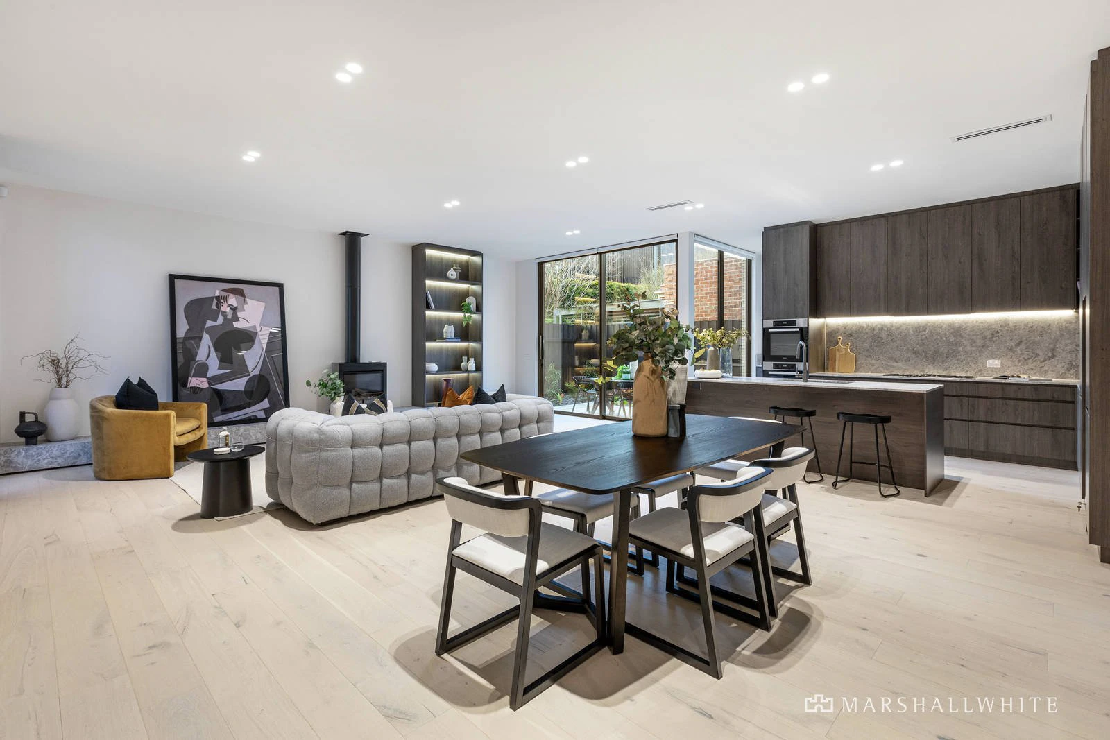 2 Blythswood Court, Kew, VIC