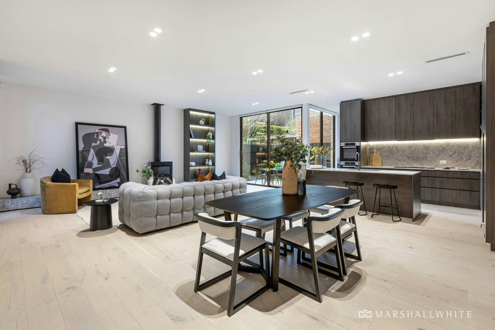 2 Blythswood Court, Kew, VIC