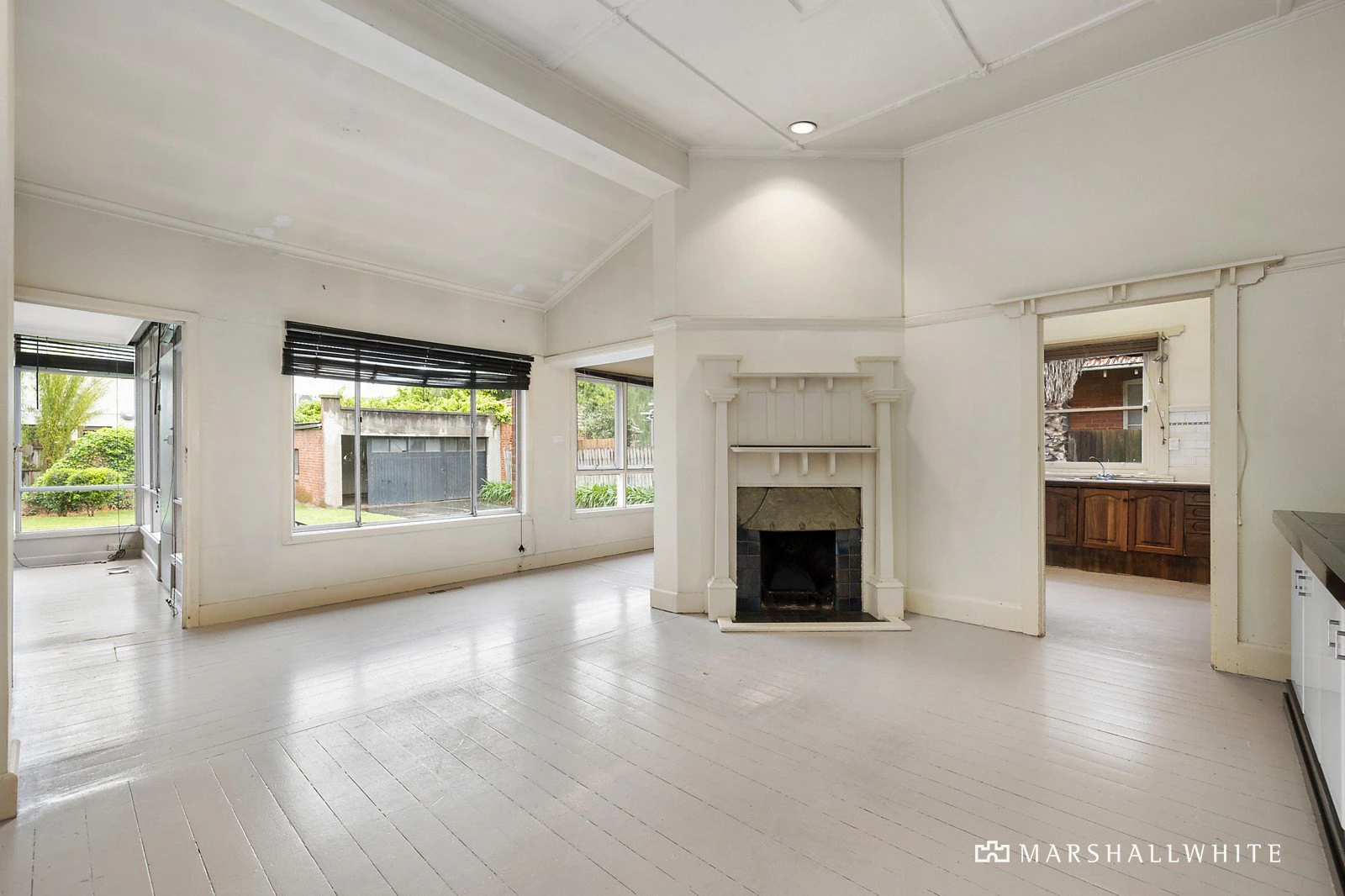 377 St Kilda Street, Brighton, VIC