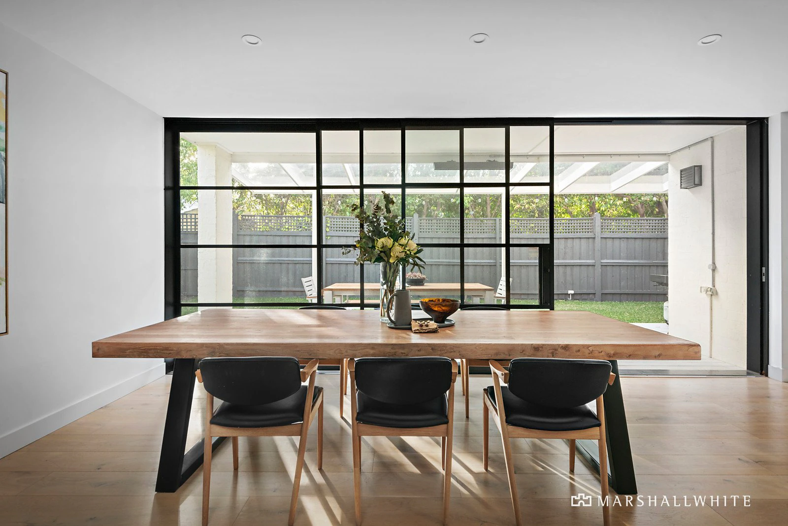 8 Byrne Avenue, Elwood, VIC
