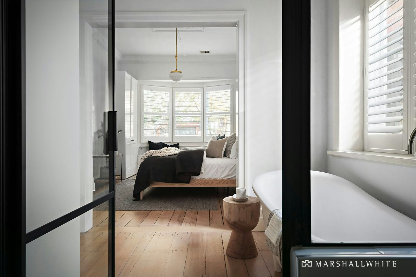 8 Byrne Avenue, Elwood, VIC