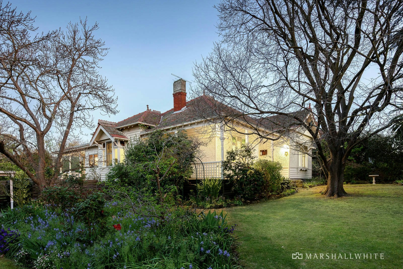 11 Durham Road, Surrey Hills, VIC