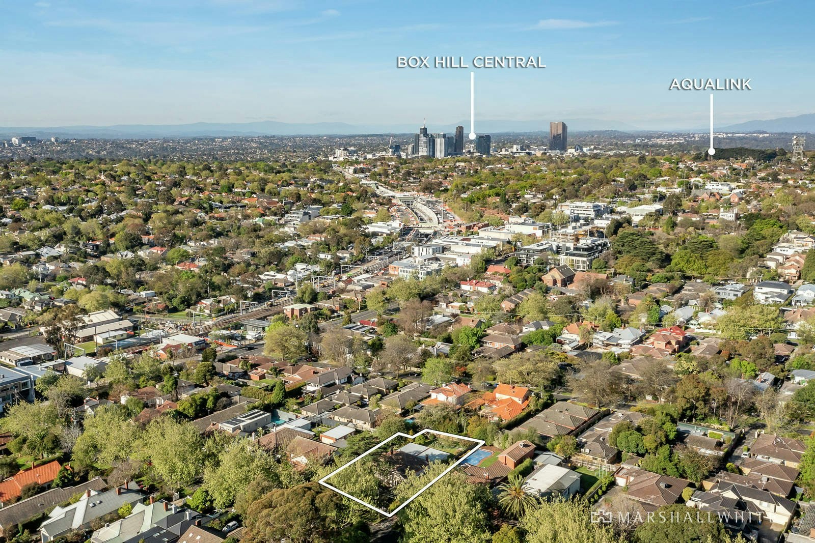 11 Durham Road, Surrey Hills, VIC