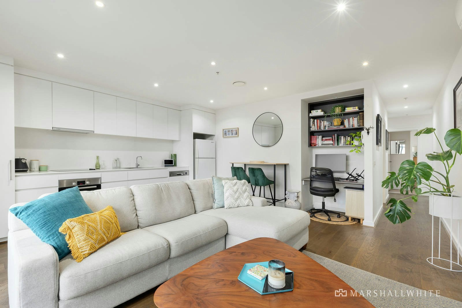 210/13 Wellington Street, St Kilda, VIC