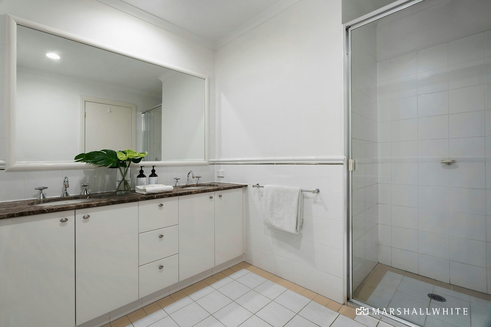 71 The Crescent, Port Melbourne, VIC