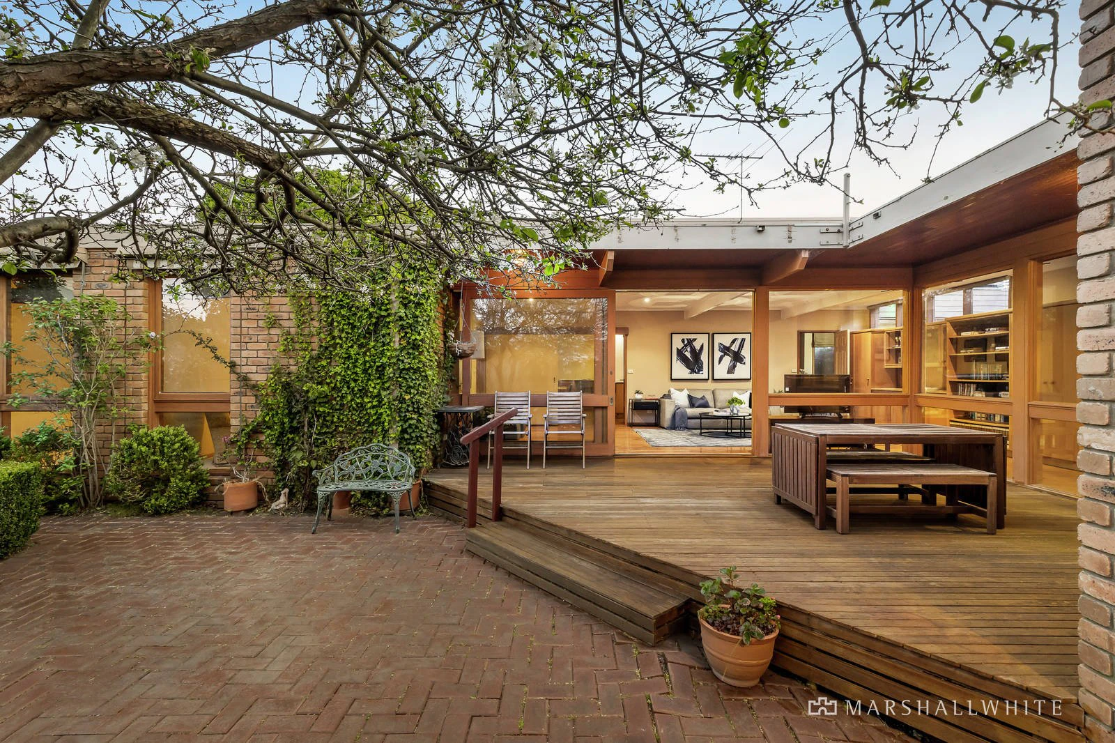 233 Union Road, Surrey Hills, VIC