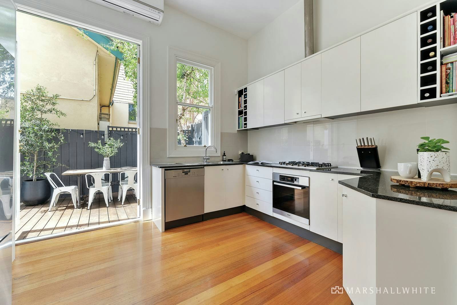1/4 Princes Street, St Kilda, VIC