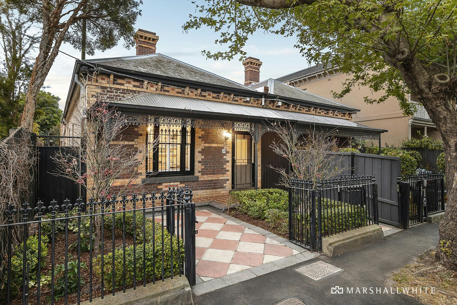 39 Fawkner Street, South Yarra, VIC Marshall White 39 Fawkner Street, South Yarra, VIC Marshall White