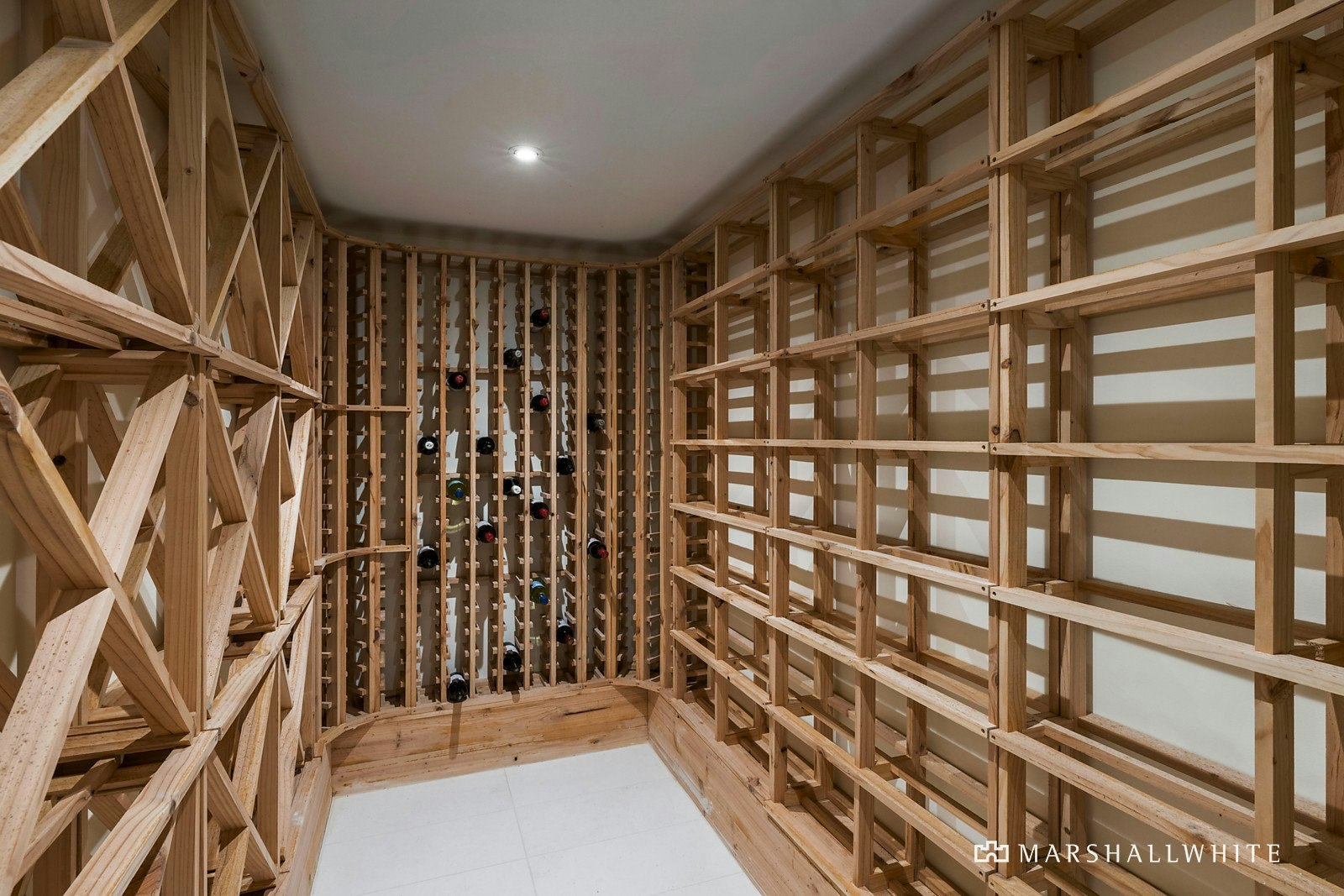 6 Edzell Avenue, Toorak, VIC