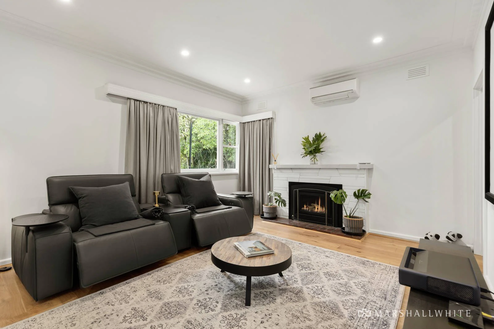 10 Austin Road, Hampton, VIC