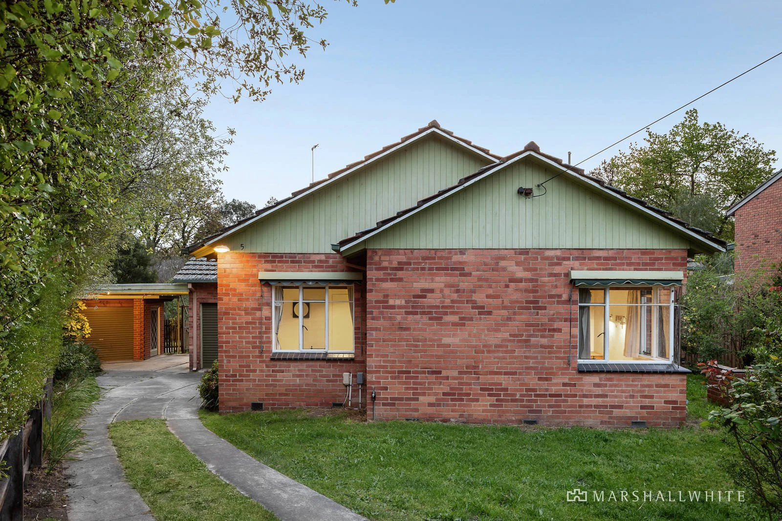5 Weafgreen Court, Camberwell, VIC