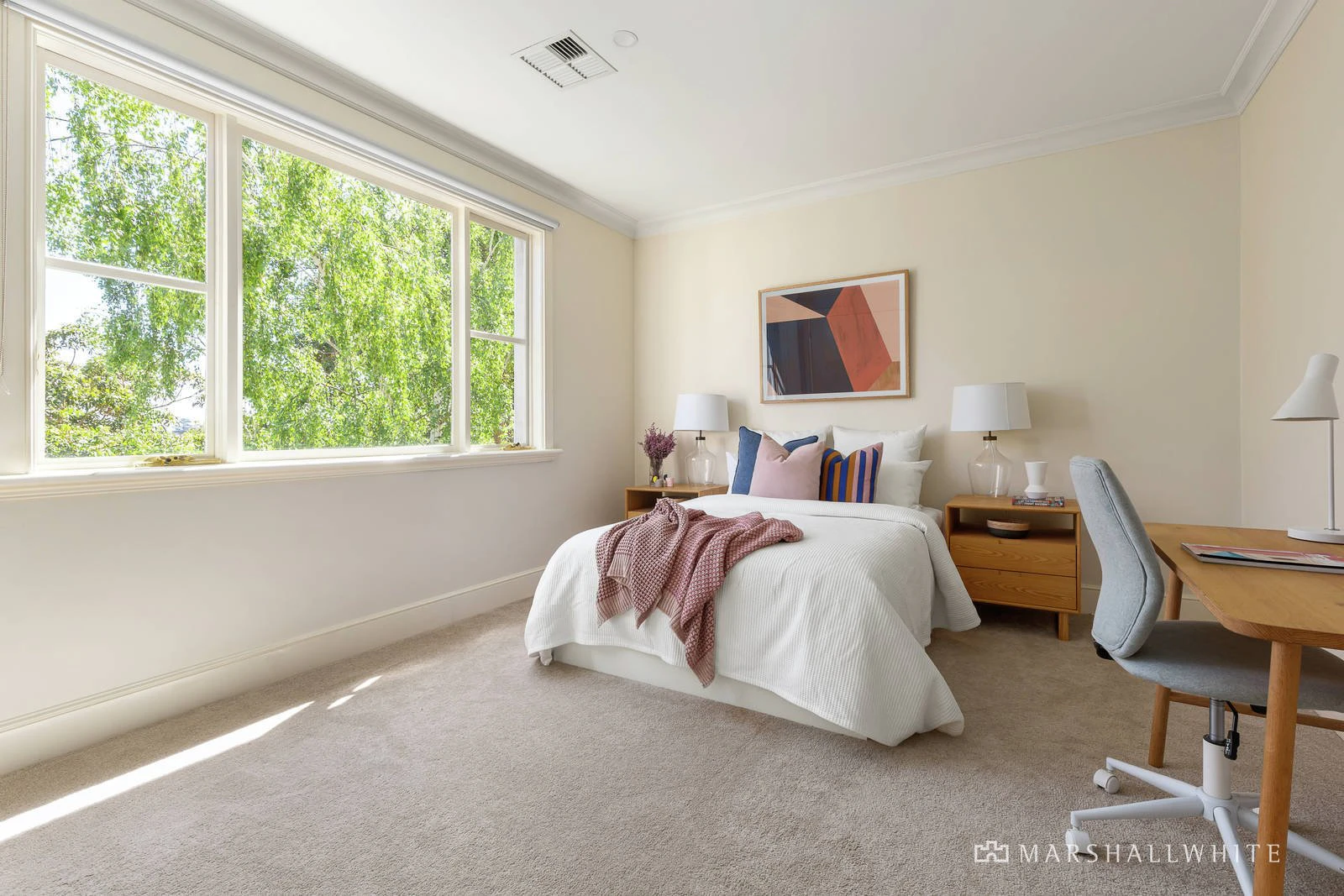 100 Rowell Avenue, Camberwell, VIC