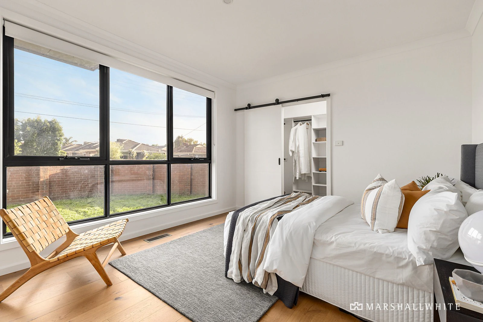 1/14 Coorigil Road, Carnegie, VIC
