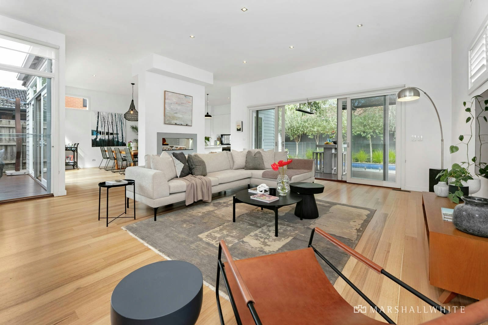 25 McPherson Avenue, Carnegie, VIC