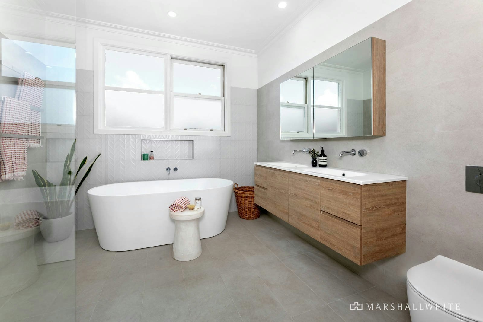 25 McPherson Avenue, Carnegie, VIC