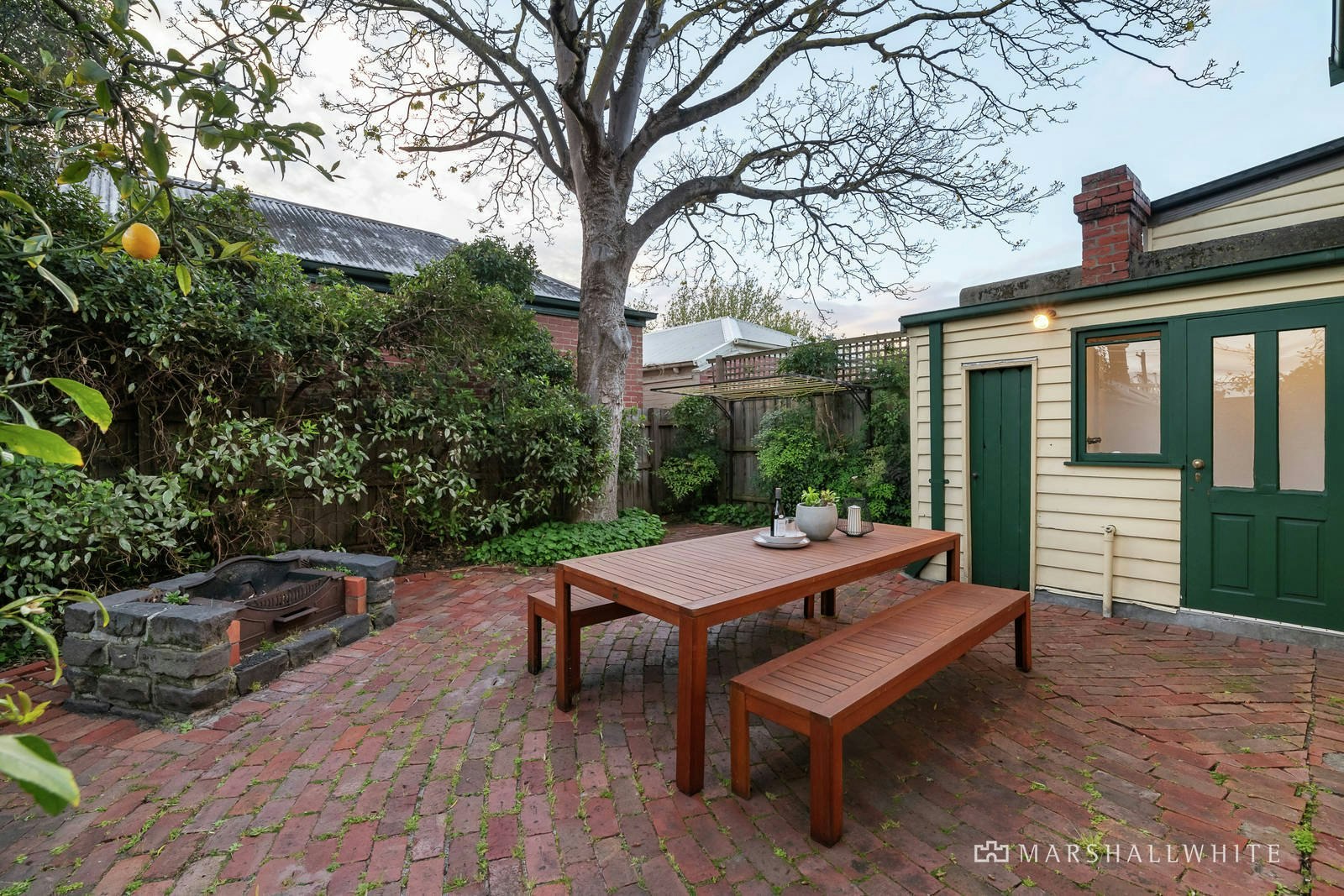 1 Berwick Street, Camberwell, VIC