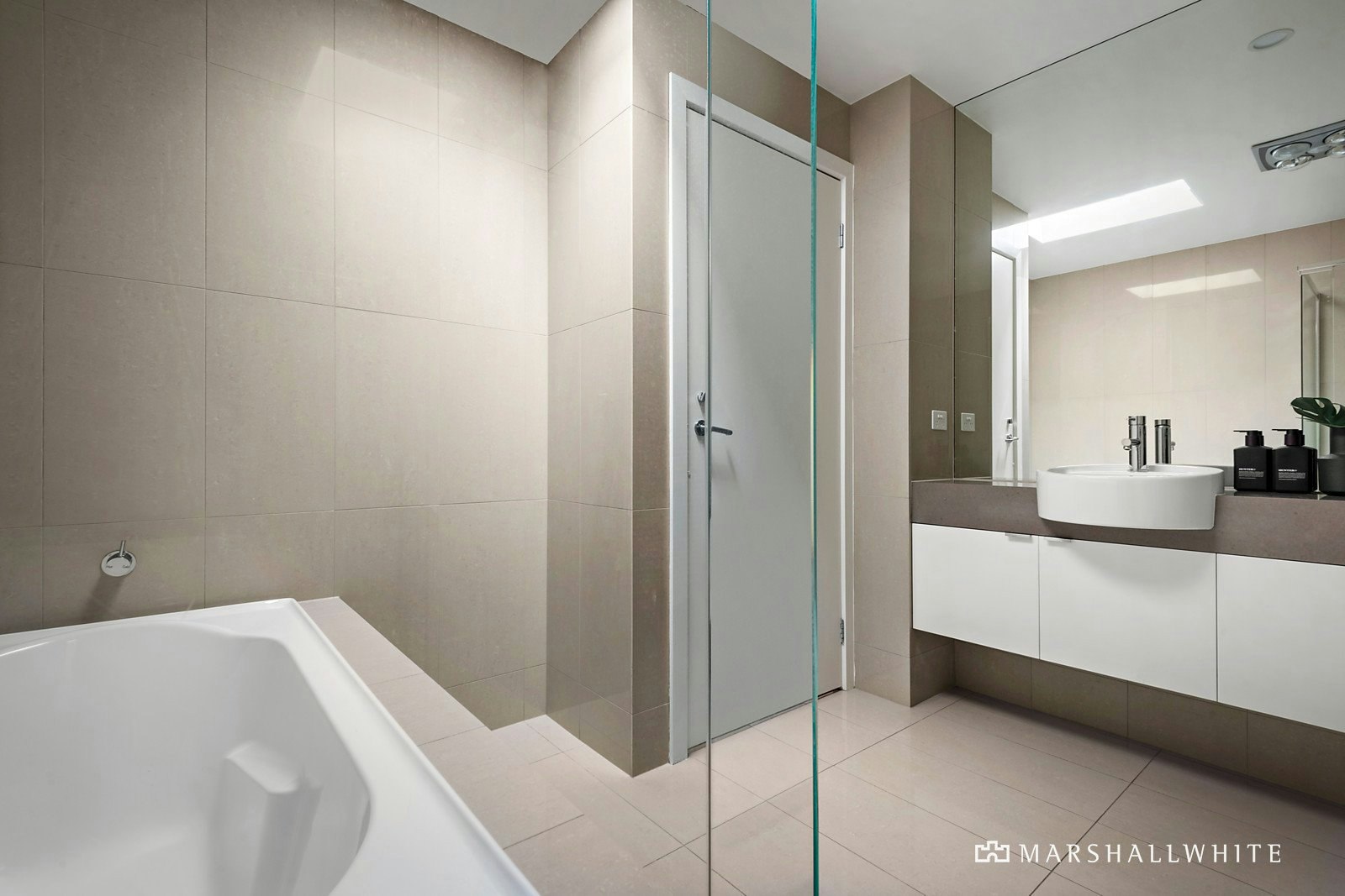 6A College Grove, Black Rock, VIC