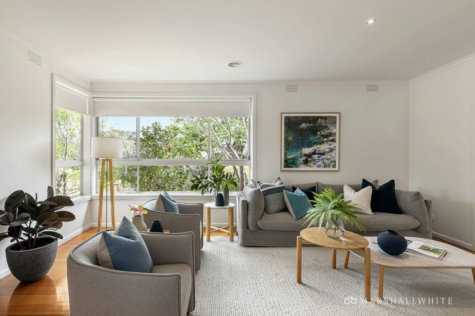 1/4 Willow Grove, Canterbury, VIC