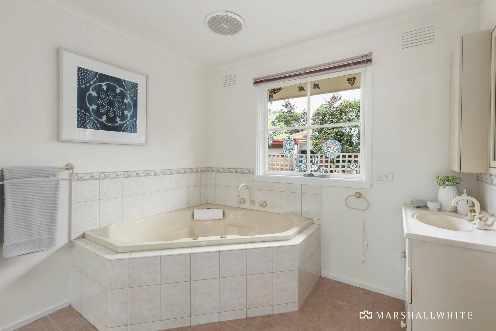 16 Newmans Road, Templestowe, VIC