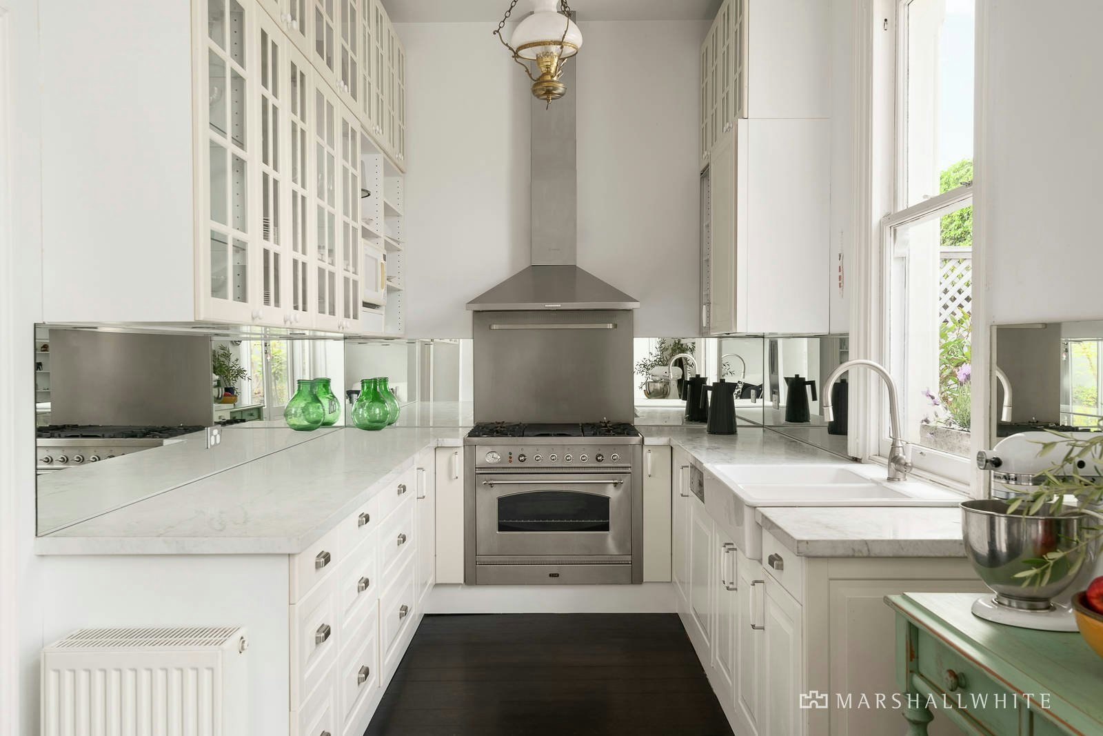 24 Canterbury Road, Camberwell, VIC