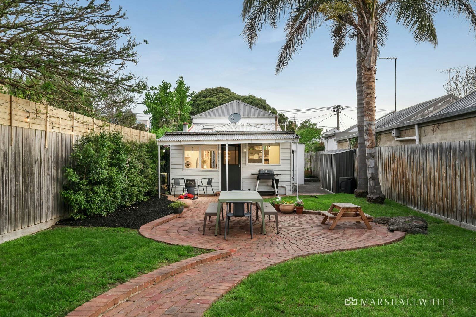 25 Caroline Street, Hawthorn East, VIC