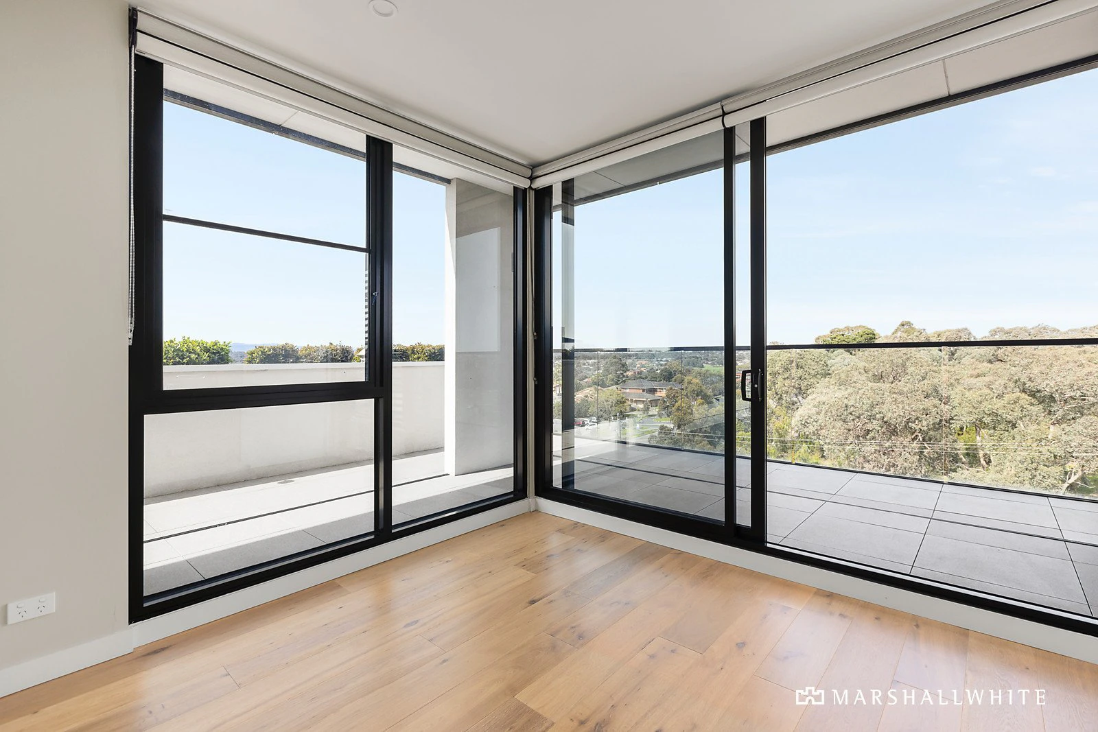 607/9 Red Hill Terrace, Doncaster East, VIC