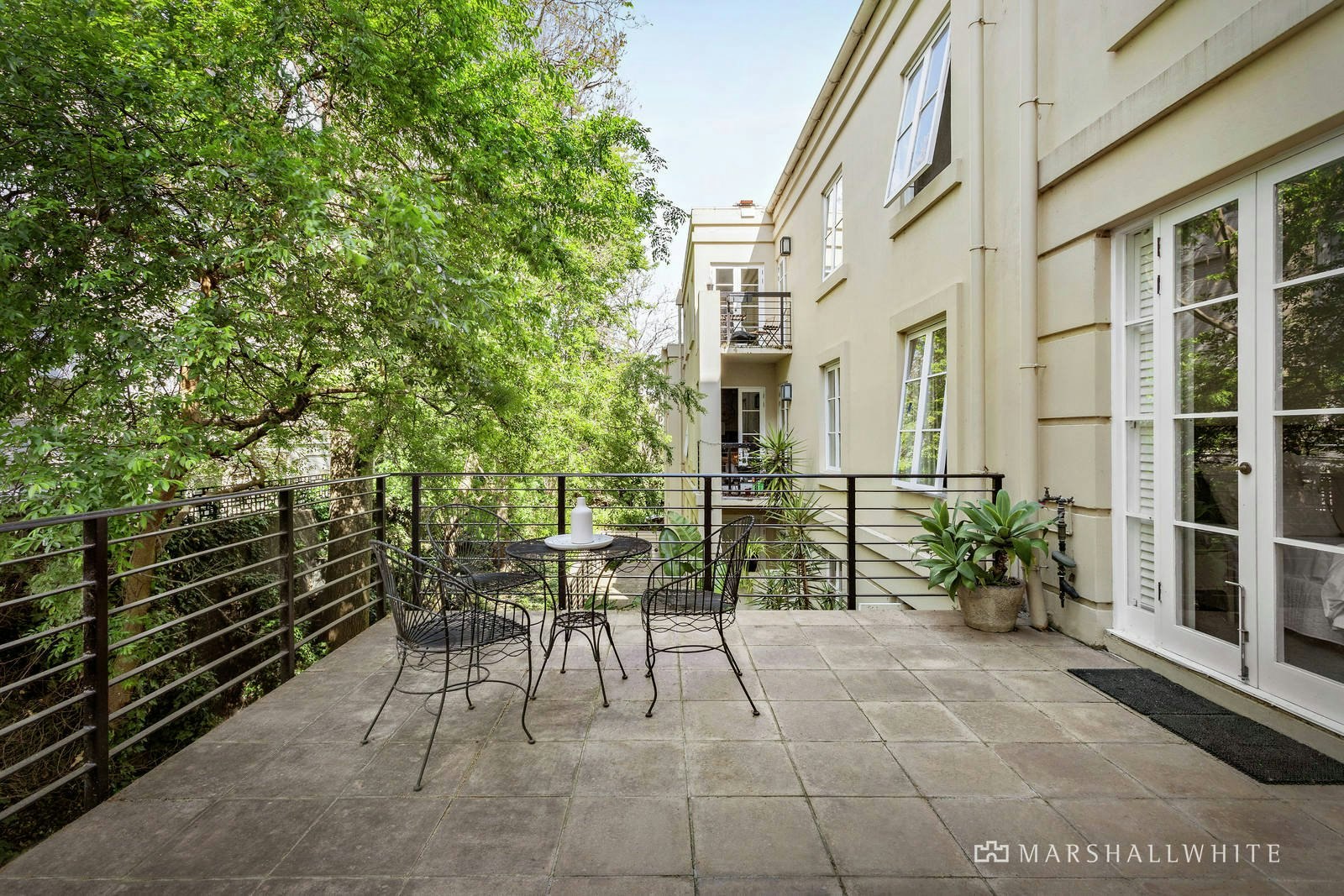 20/380 Toorak Road, South Yarra, VIC