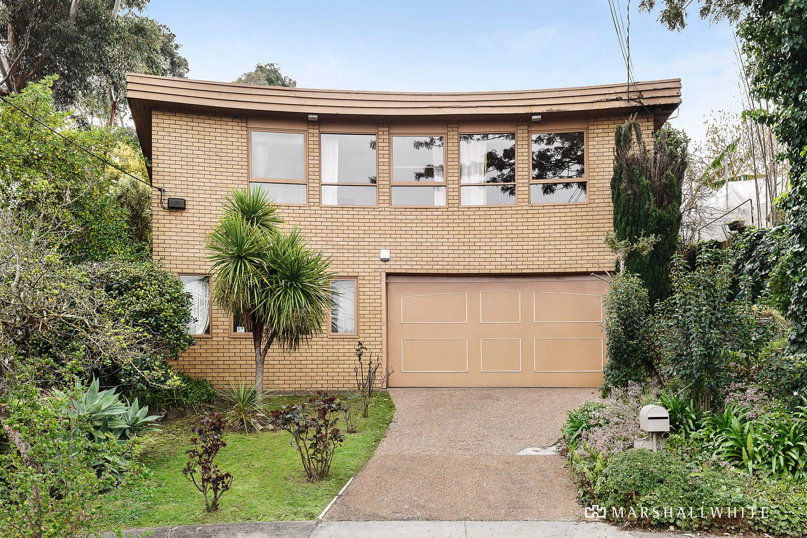 6 Harrow Court, Doncaster, VIC