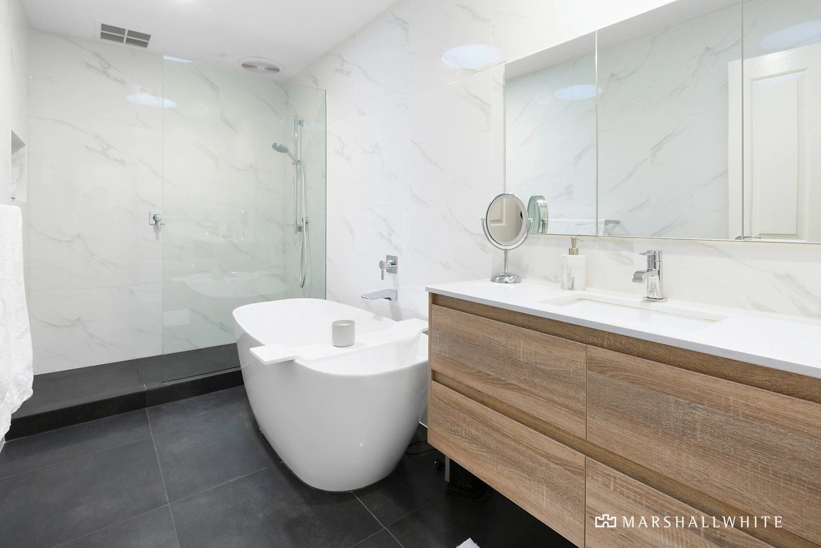 90 Mather Road, Mount Eliza, VIC