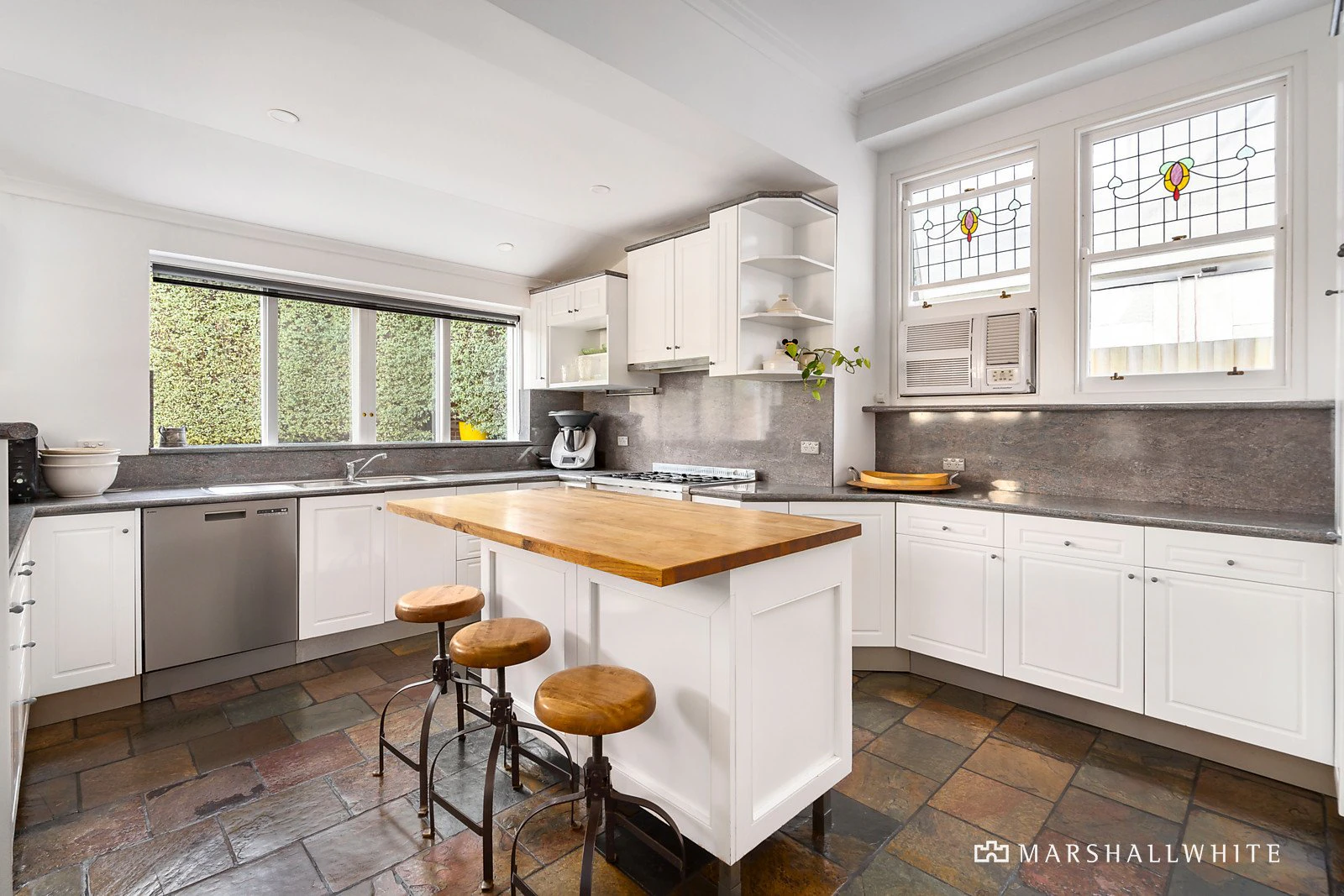 69 High Street South, Kew, VIC