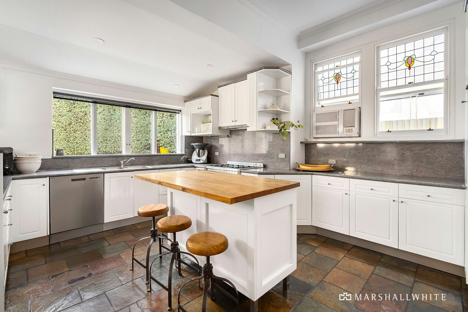 69 High Street South, Kew, VIC