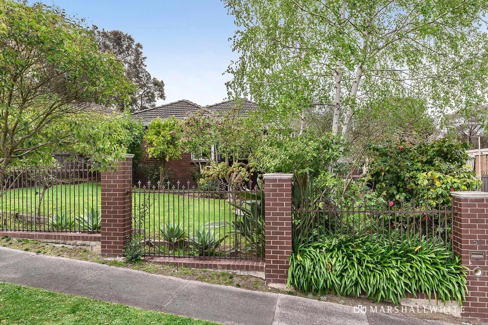 56 Swayfield Road, Mount Waverley, VIC