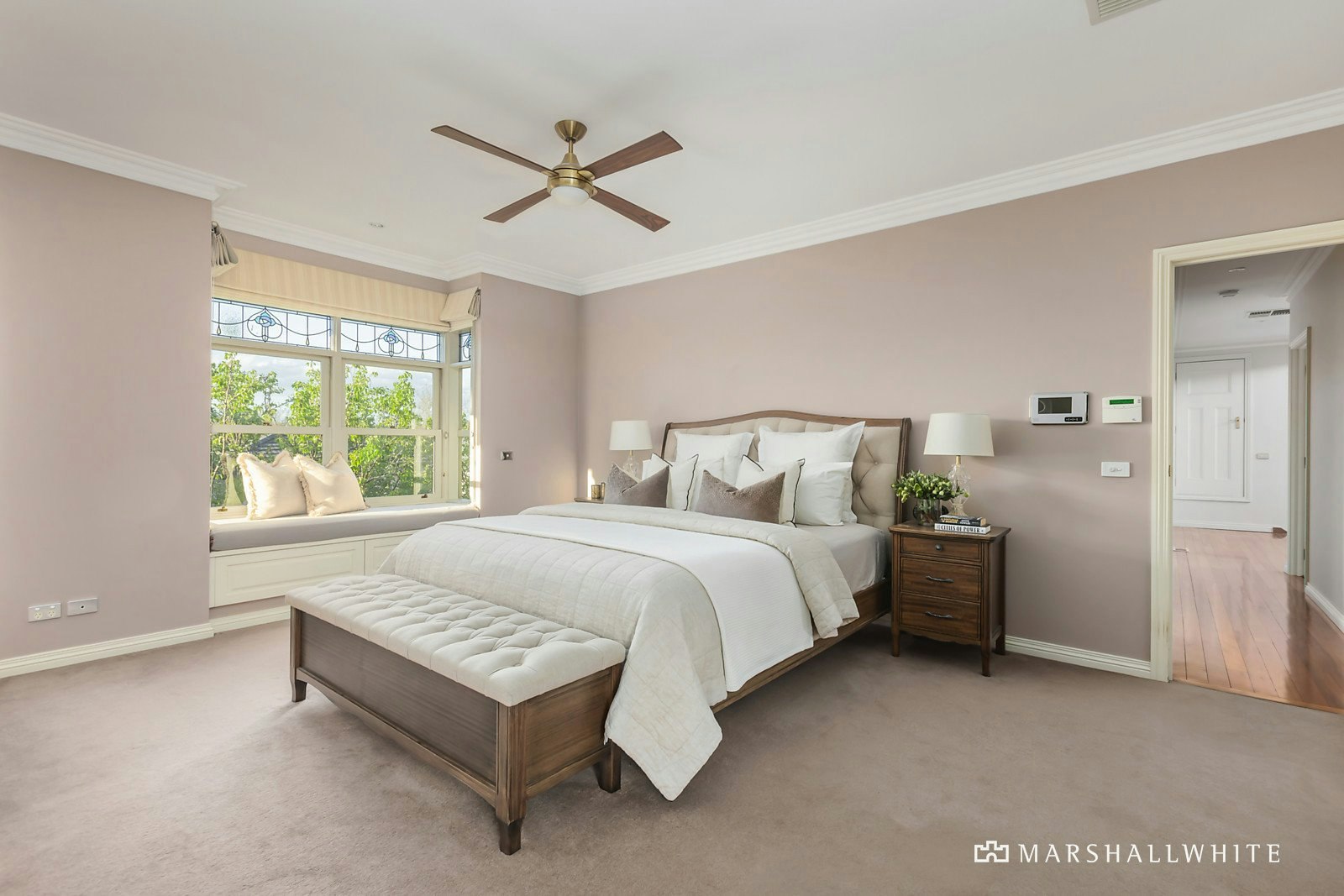 10 Suffolk Road, Surrey Hills, VIC