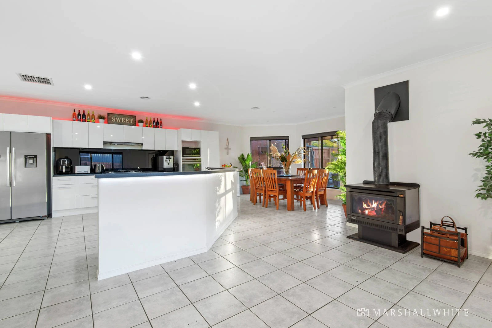 11 Cottage Place, Mornington, VIC