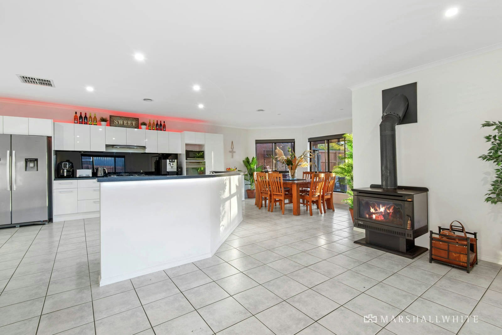 11 Cottage Place, Mornington, VIC