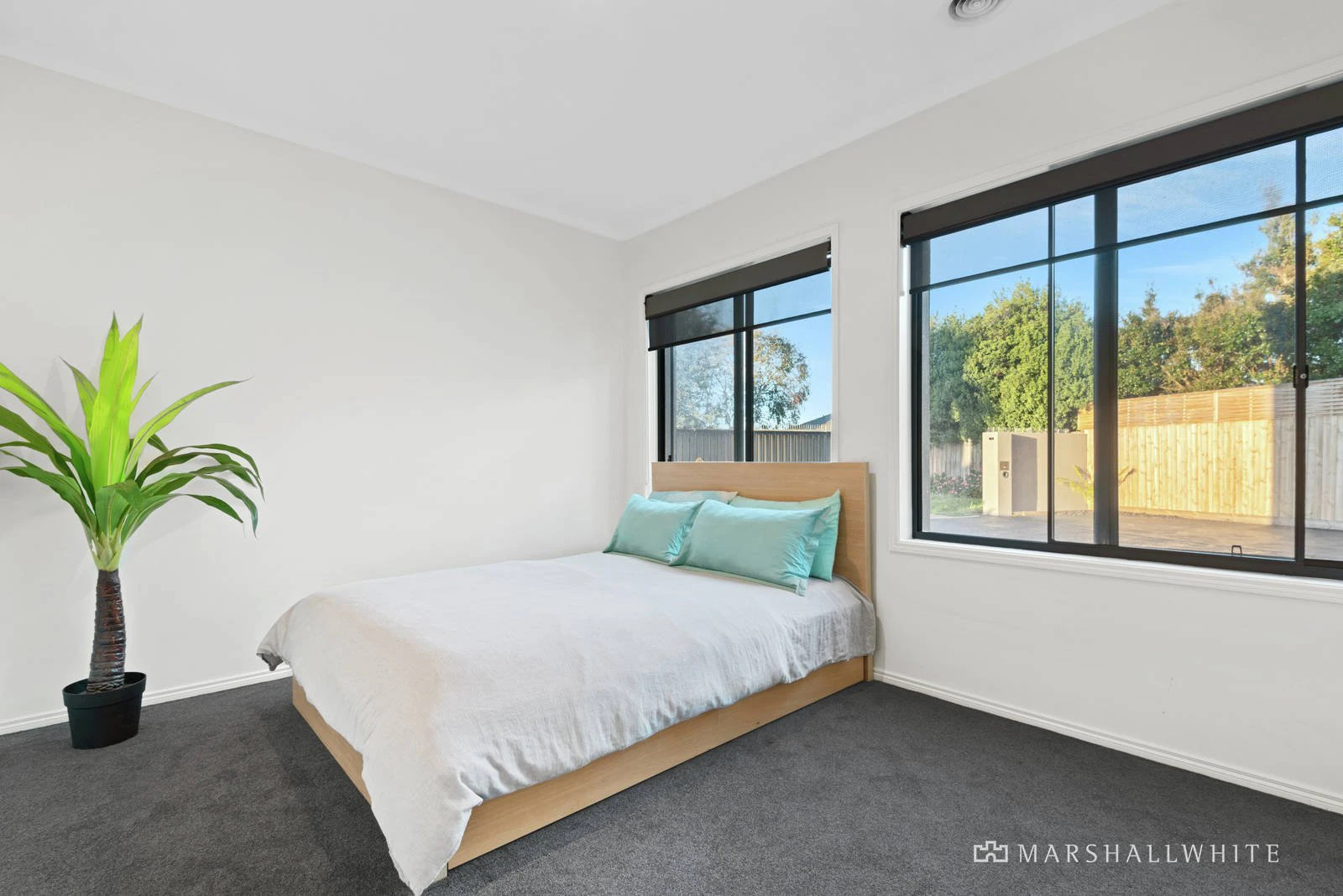 11 Cottage Place, Mornington, VIC