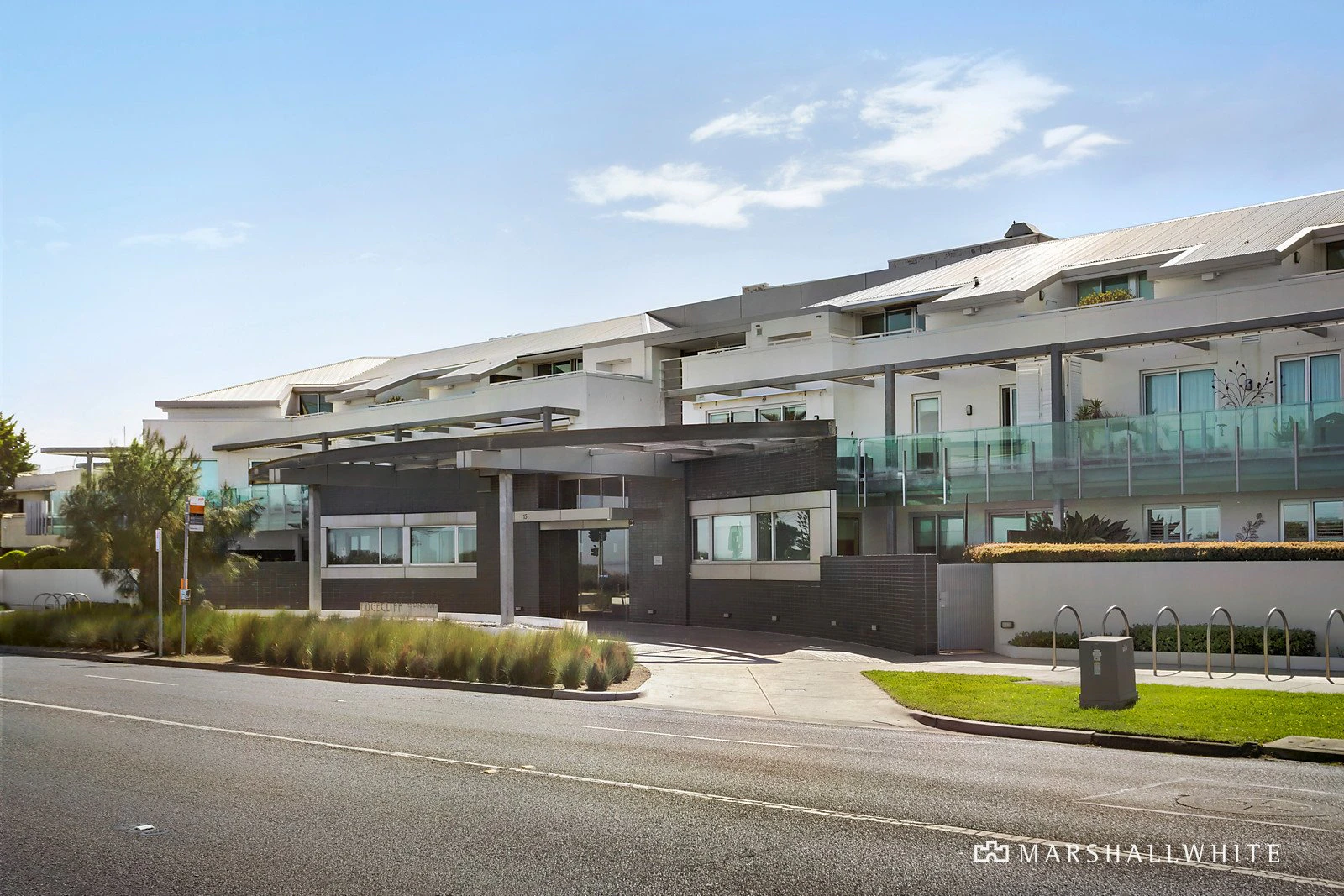 14/15 Beach Road, Hampton, VIC