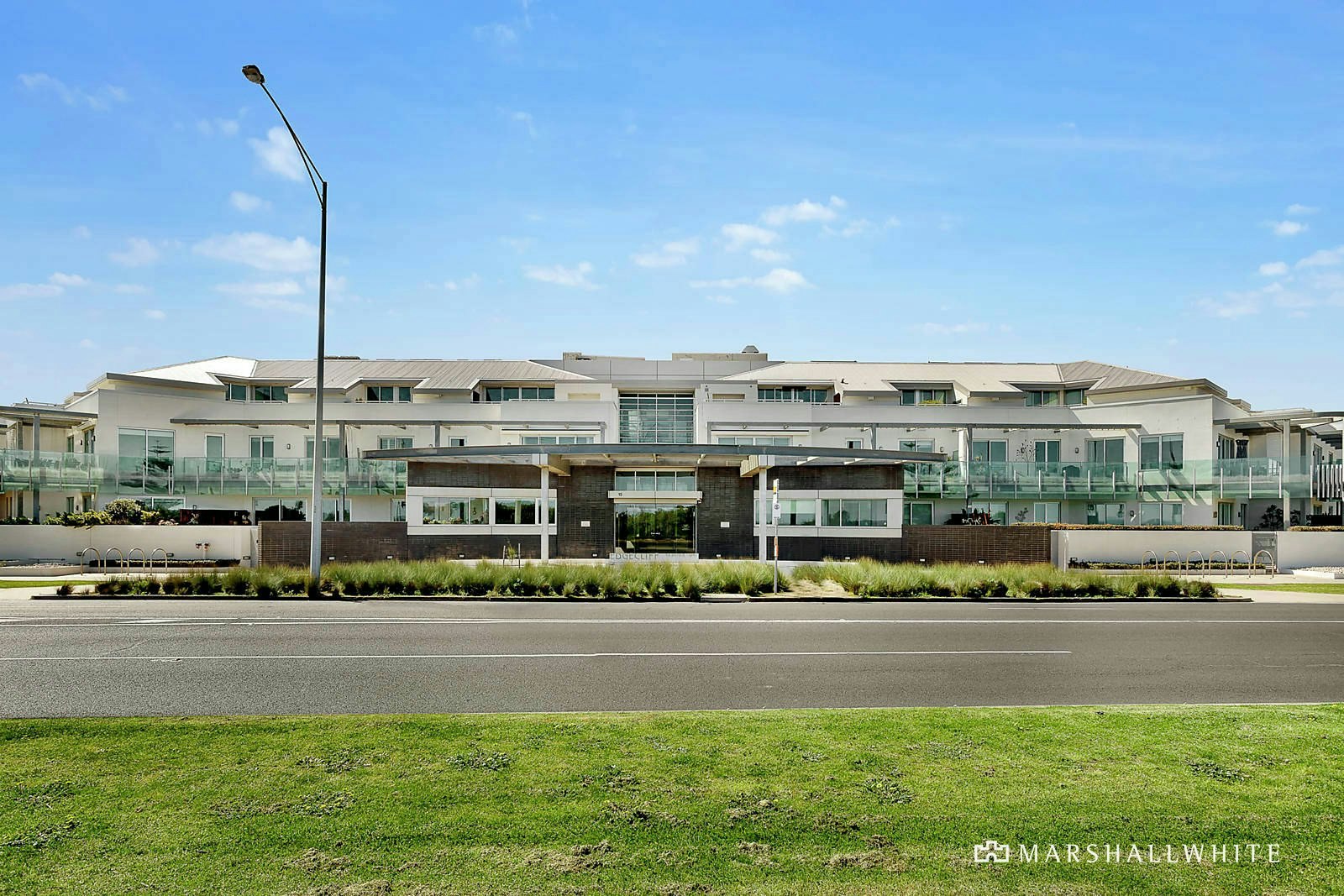 14/15 Beach Road, Hampton, VIC