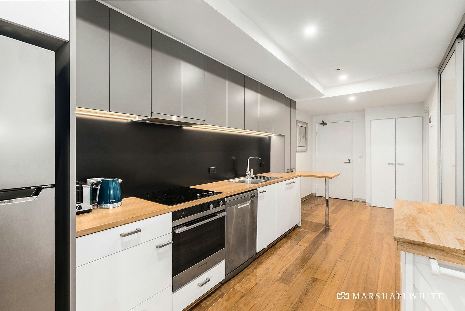 215/1 Danks Street, Port Melbourne, VIC