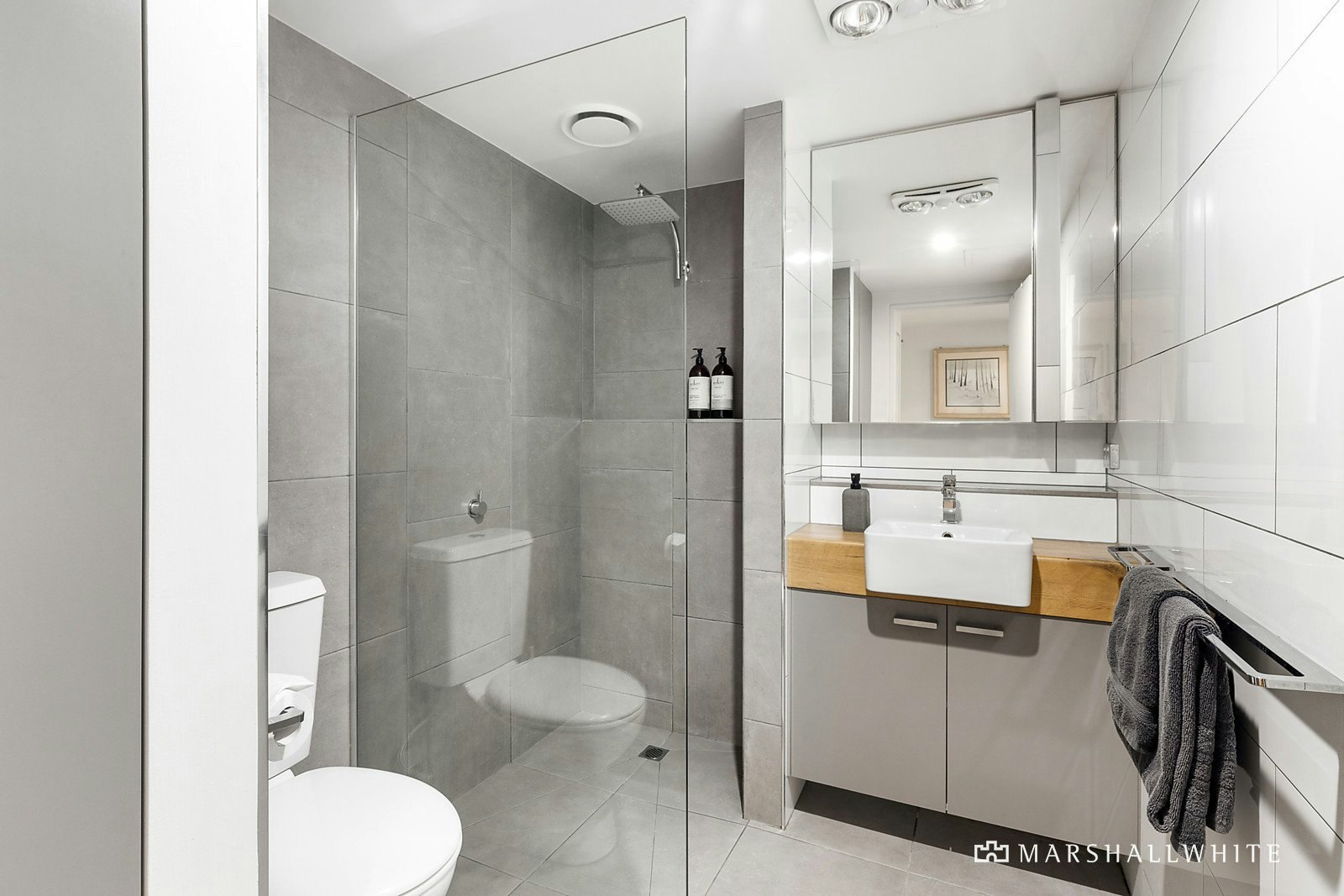 215/1 Danks Street, Port Melbourne, VIC