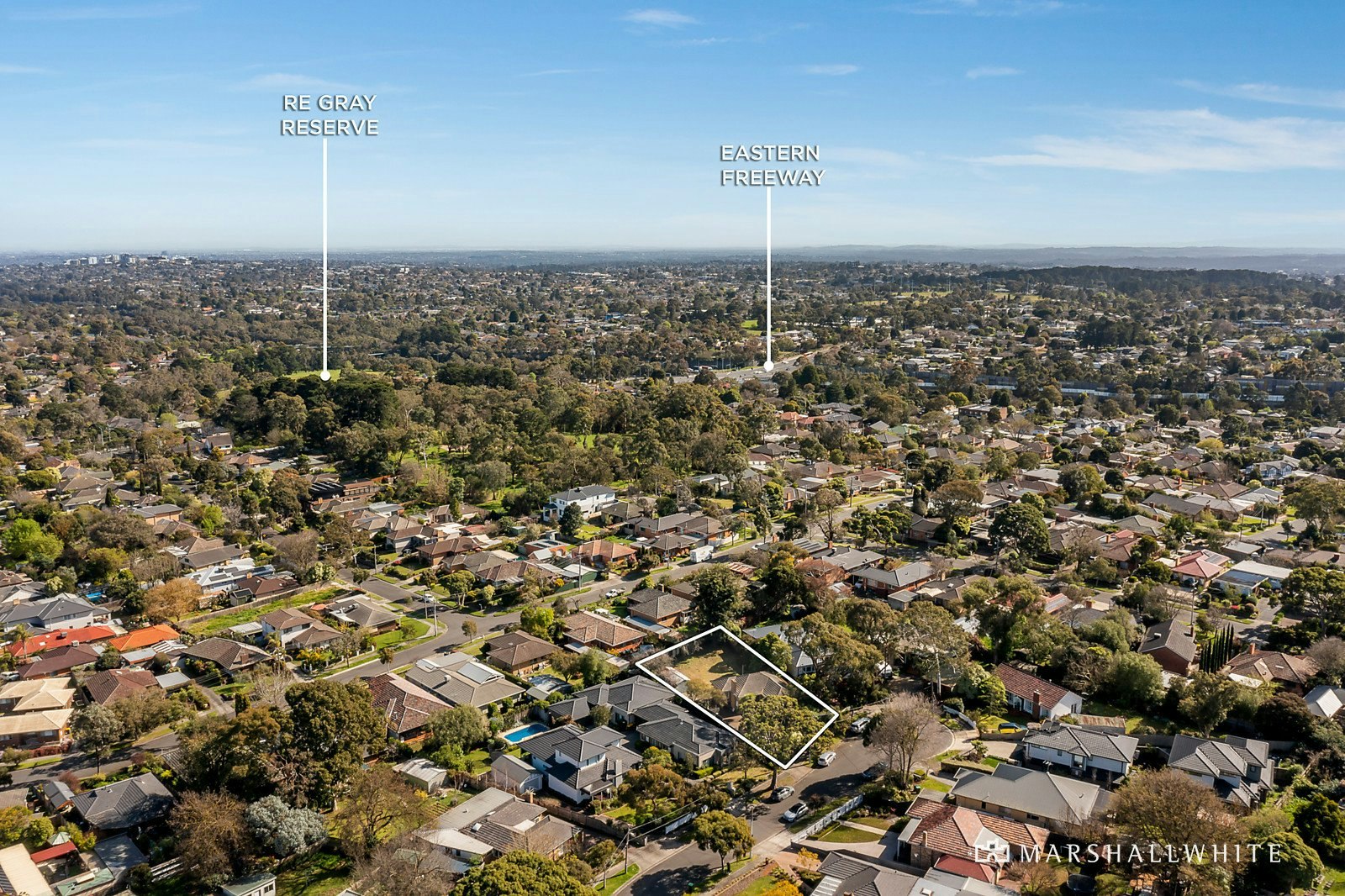 8 Savage Court, Nunawading, VIC