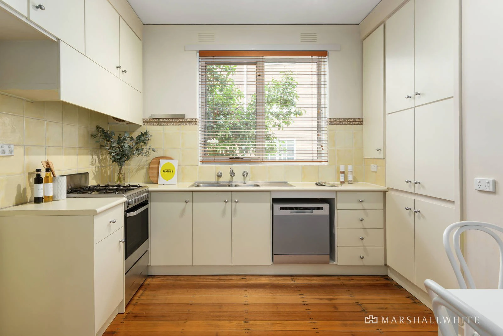 2/112 Riversdale Road, Hawthorn, VIC