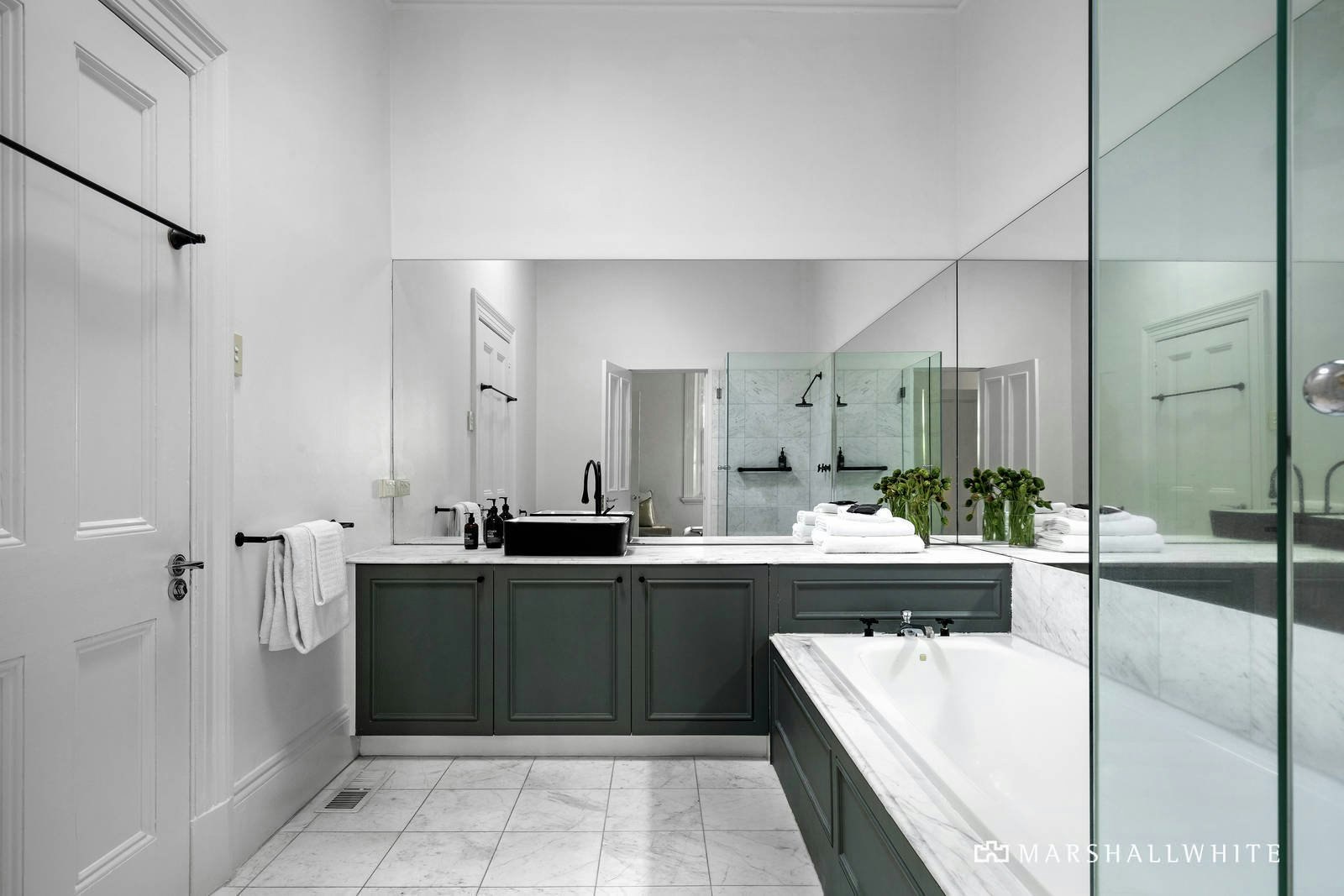 488 Victoria Parade, East Melbourne, VIC