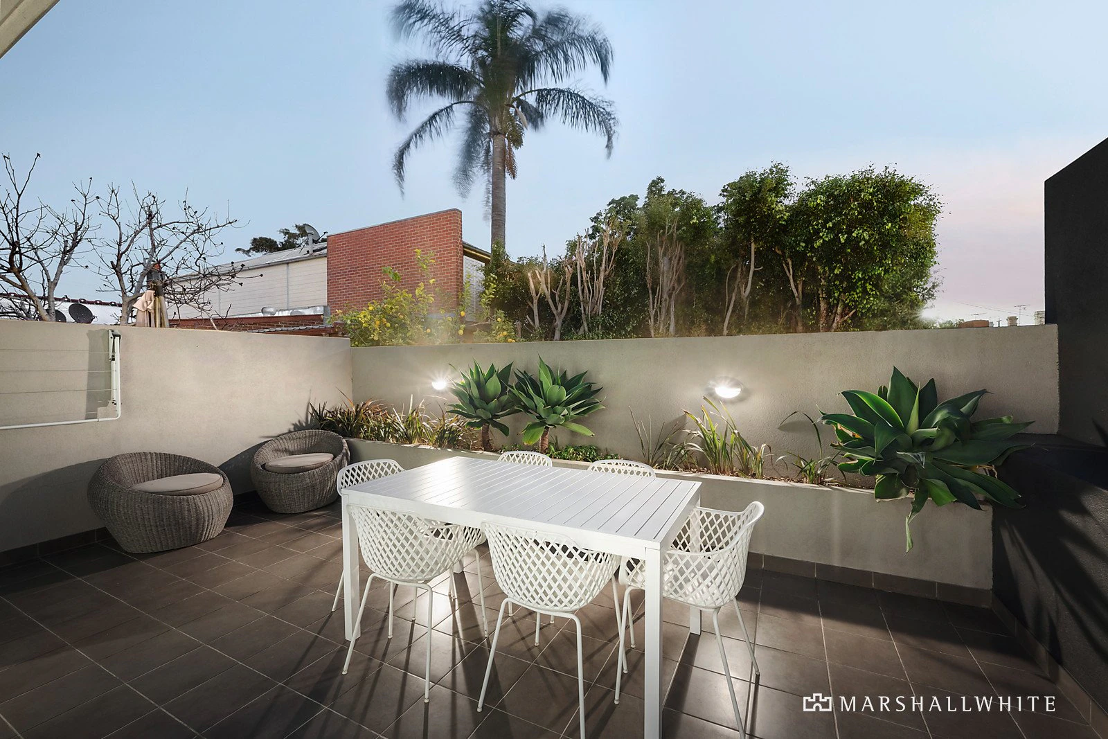 2/146 Mills Street, Albert Park, VIC