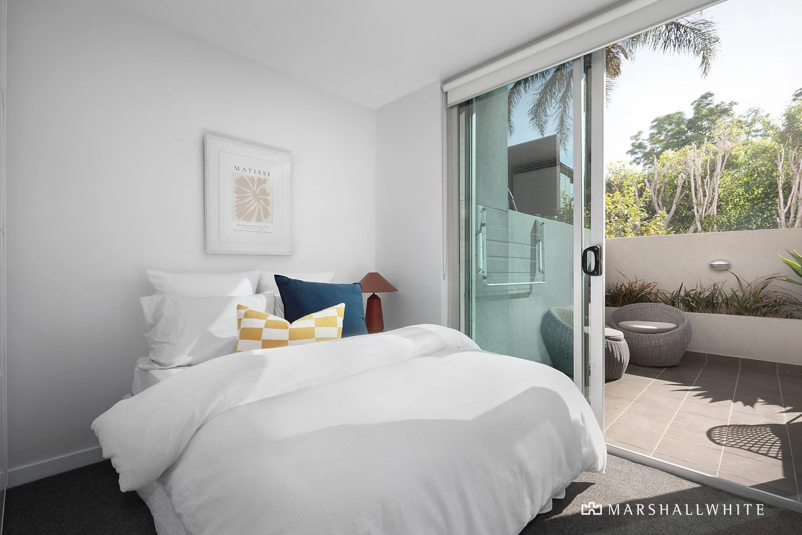 2/146 Mills Street, Albert Park, VIC