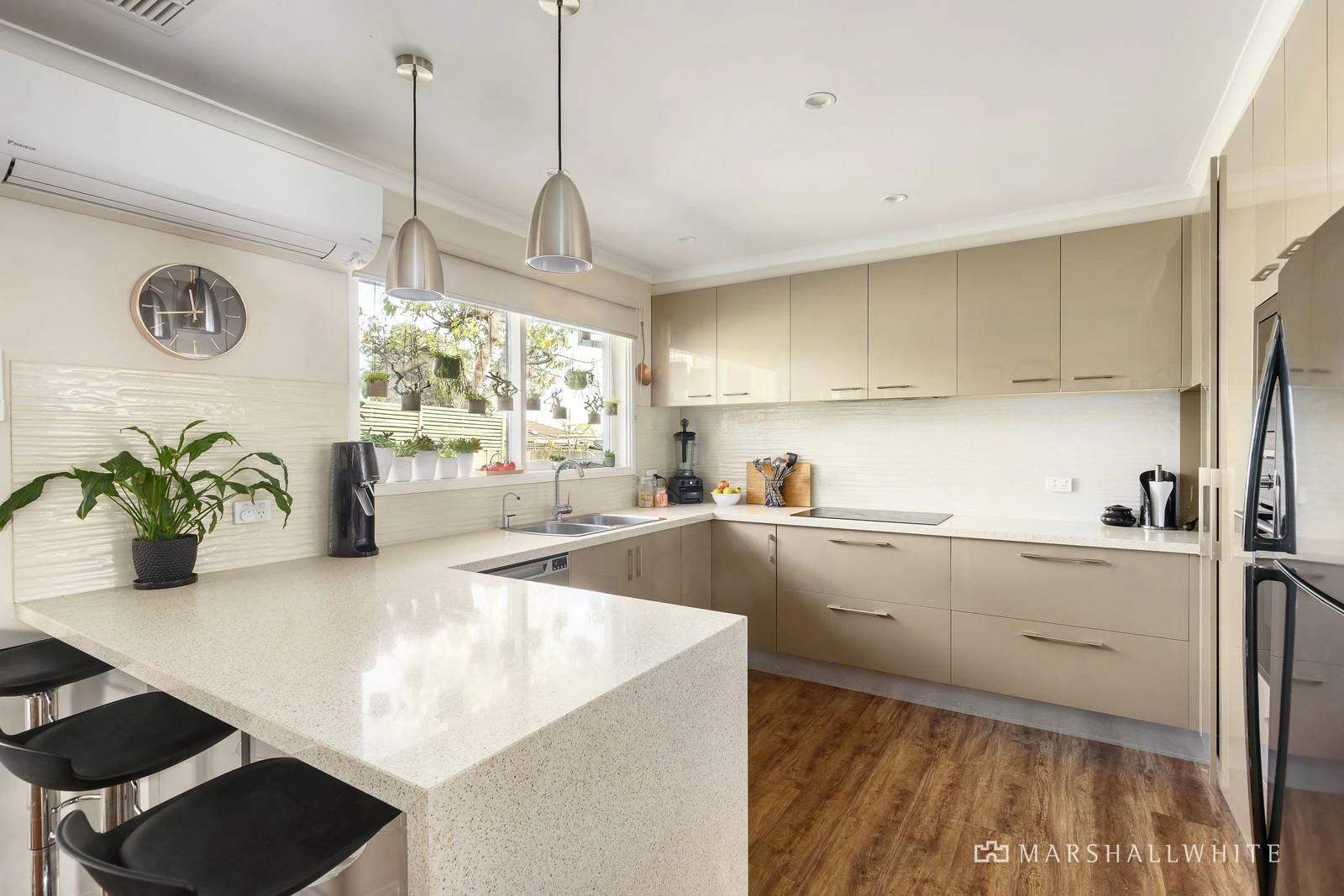 2/48 Talford Street, Doncaster East, VIC