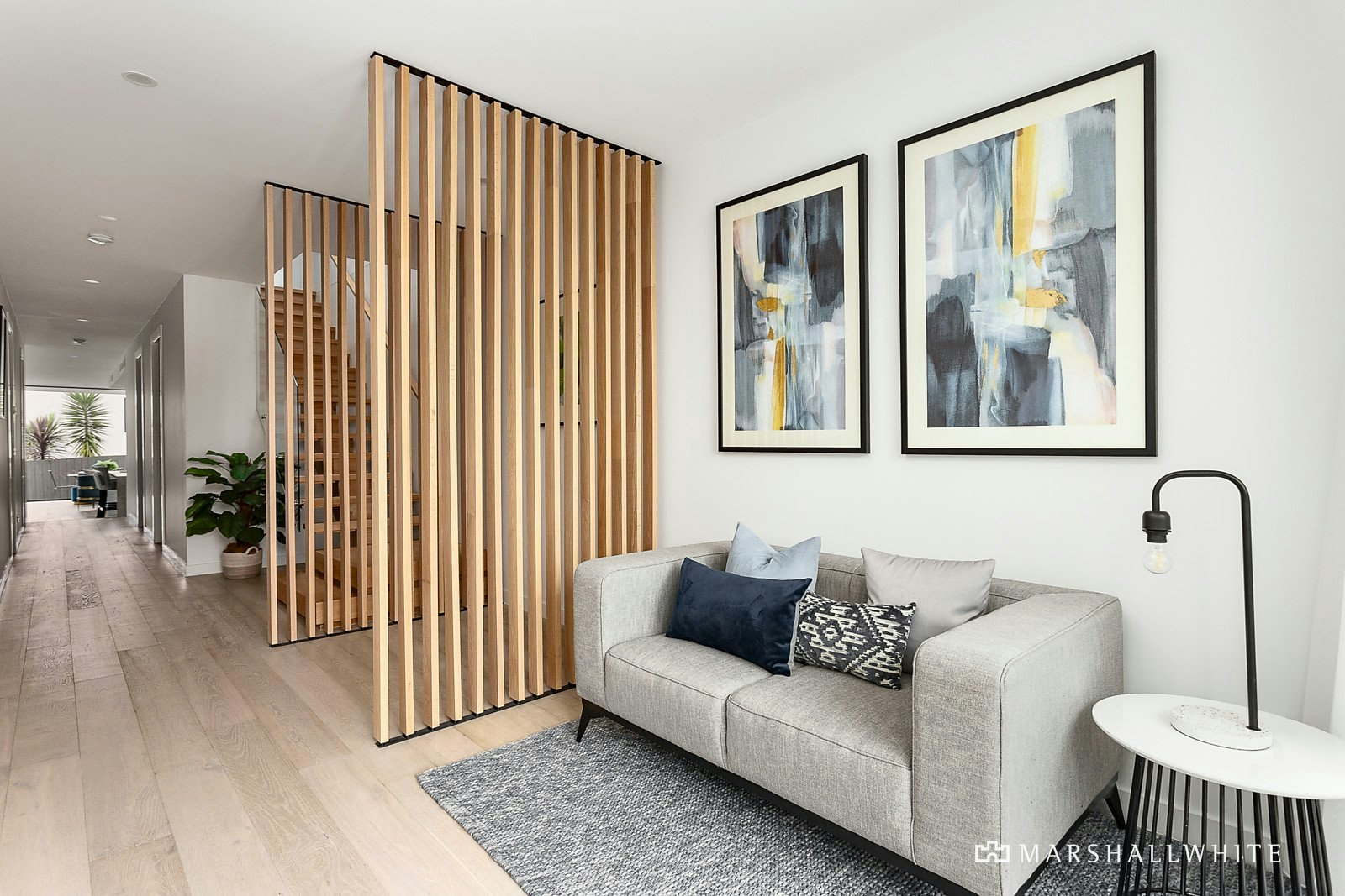 2/452 Belmore Road, Mont Albert North, VIC