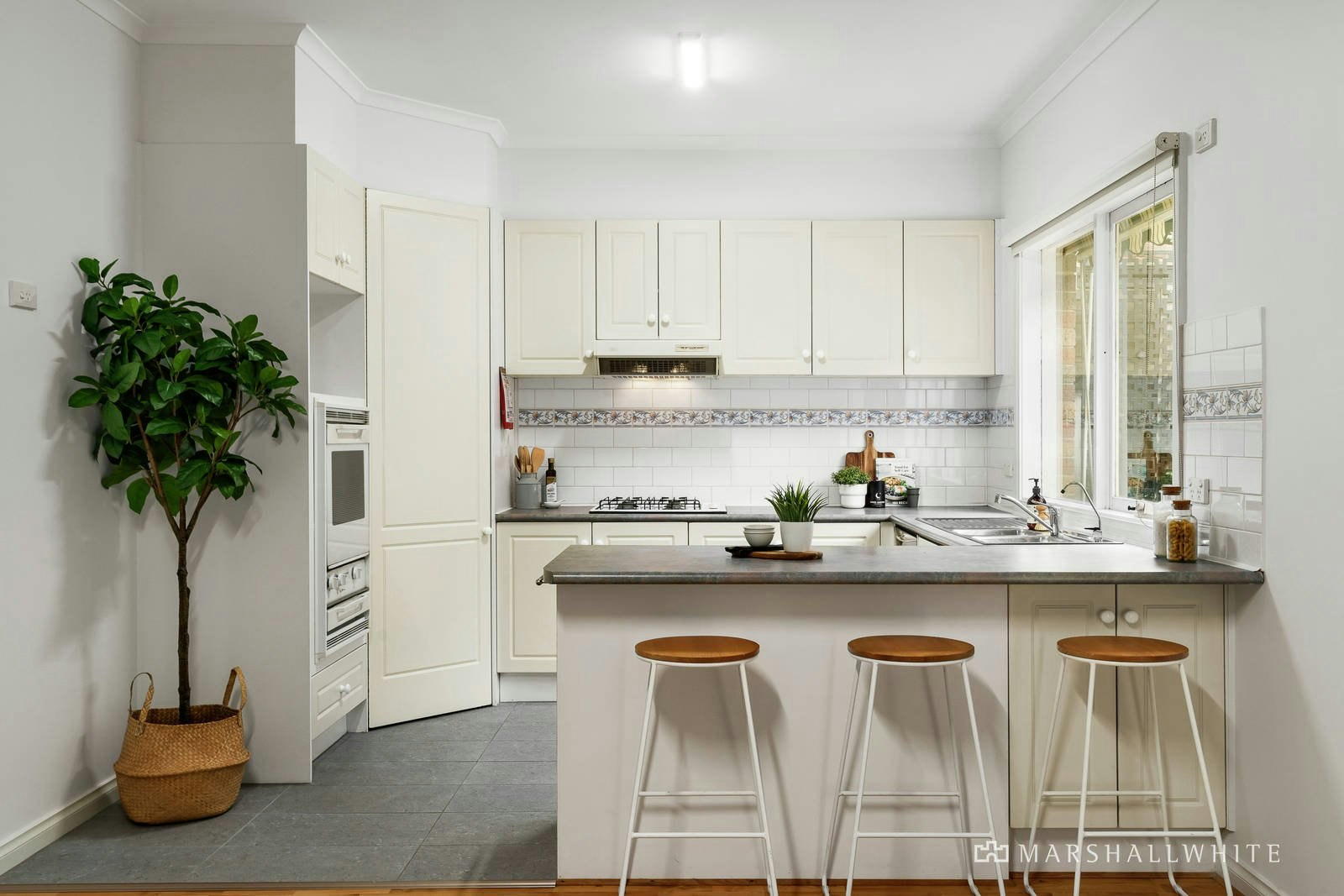 1 Cadow Street, Kew East, VIC