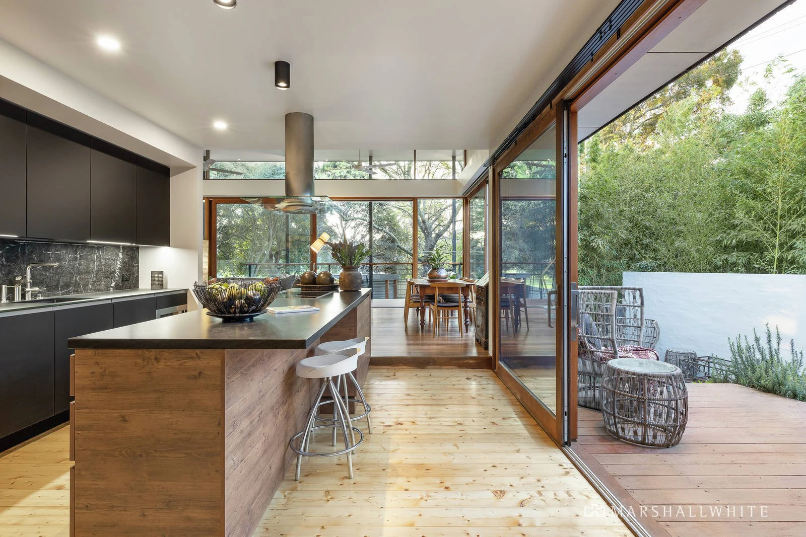 495 Waverley Road, Malvern East, VIC