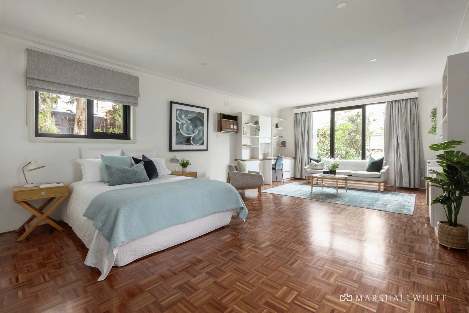 18 Salisbury Avenue, Mont Albert, VIC